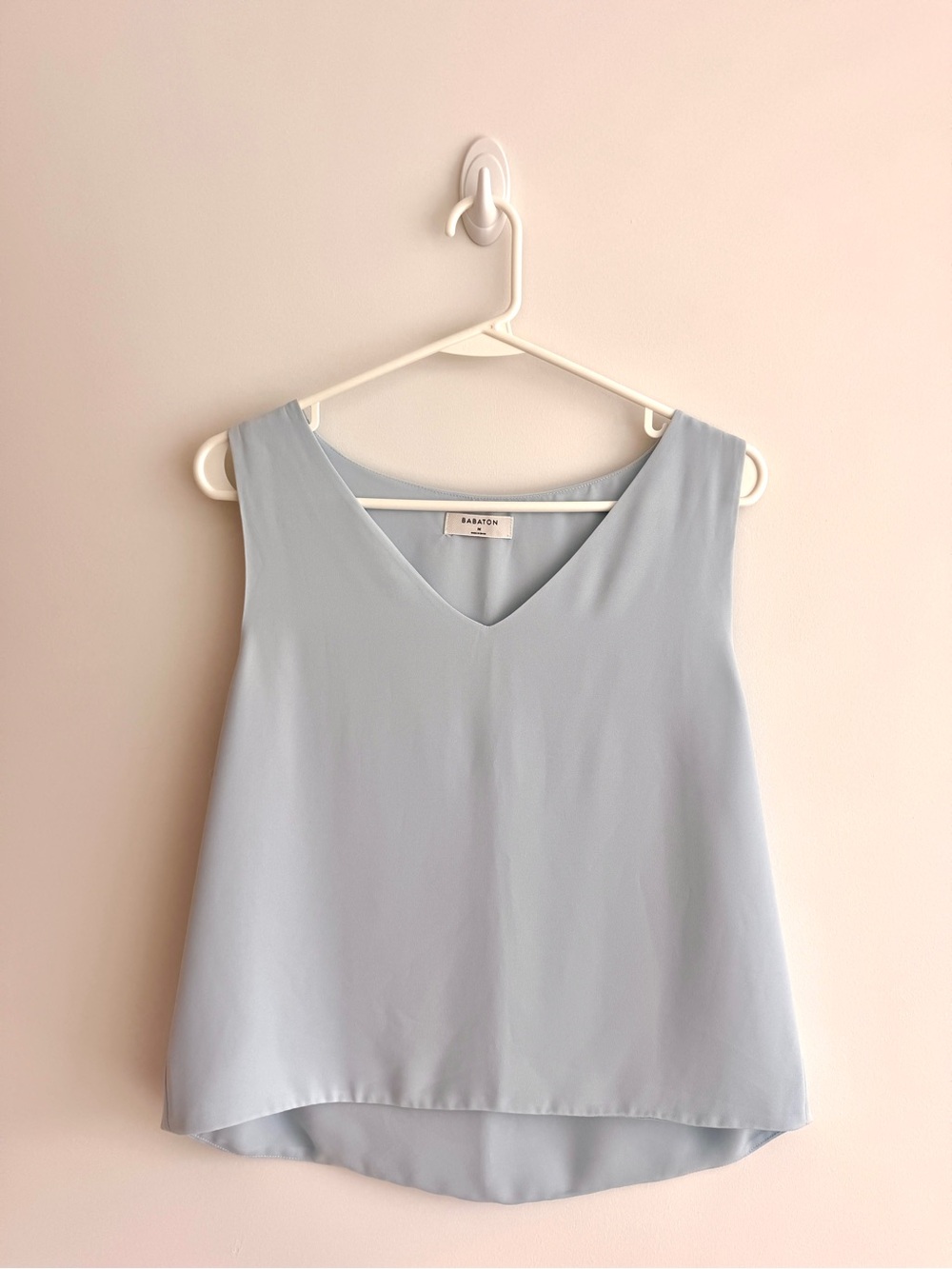 Babaton Pale Blue V-Neck Sleeveless Shell Top